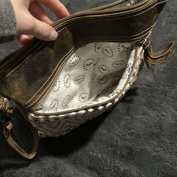 Boho crossbody/clutch - Picture 5 of 6